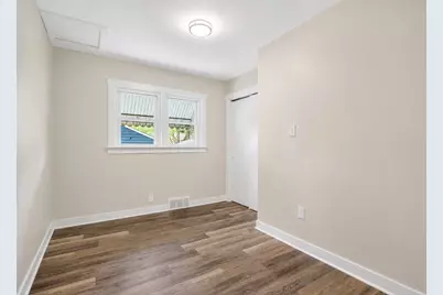 205 S Margaret Street, Joliet, IL 60436 - Photo 12