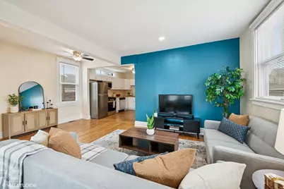 2542 N Long Avenue, Chicago, IL 60639 - Photo 8