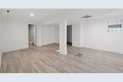 7214 S Saint Lawrence Avenue, Chicago, IL 60619 - Photo 24