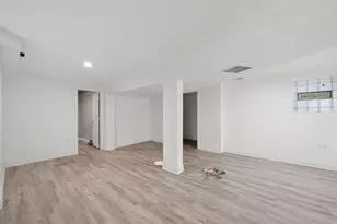 7214 S St Lawrence Ave, Chicago, IL 60619 - Photo 24