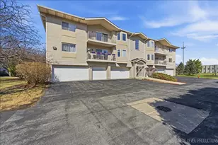 927 Elderberry Cir, Naperville, IL 60563 - Photo 2