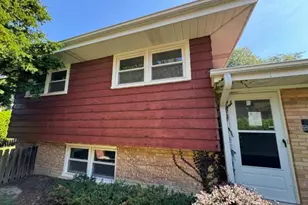 2036 Lake Ave, Wilmette, IL 60091 - Photo 2