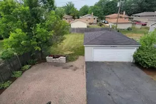 754 S Spring Rd, Elmhurst, IL 60126 - Photo 32