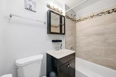 7614 S Saint Lawrence Avenue, Chicago, IL 60619 - Photo 10