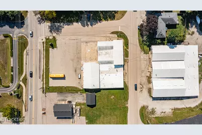 10709 N Main Street, Richmond, IL 60071 - Photo 20