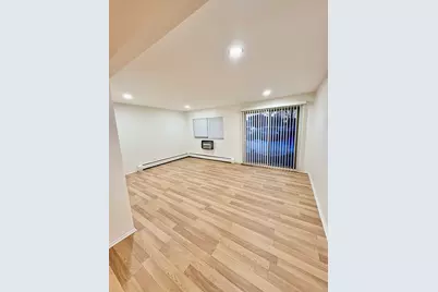 1557 Jill Court #11-104, Glendale Heights, IL 60139 - Photo 6