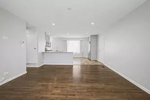 395 Washington Blvd, Hoffman Estates, IL 60169 - Photo 10