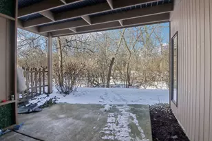 43 Oak Creek Ct, Burr Ridge, IL 60527 - Photo 36