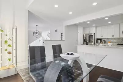 43 Oak Creek Court, Burr Ridge, IL 60527 - Photo 10