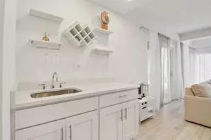 43 Oak Creek Ct, Burr Ridge, IL 60527 - Photo 20