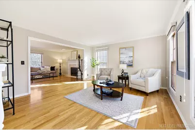 549 Bloomfield Circle, Geneva, IL 60134 - Photo 4