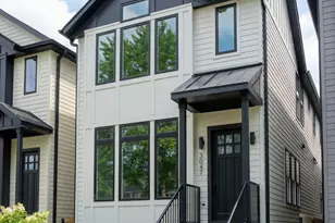 3047 N Christiana Ave, Chicago, IL 60618 - Photo 1