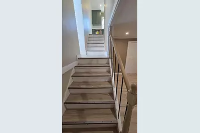 2608 W 97th Street, Evergreen Park, IL 60805 - Photo 10