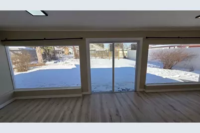 2608 W 97th Street, Evergreen Park, IL 60805 - Photo 16