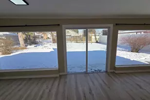 2608 W 97th St, Evergreen Park, IL 60805 - Photo 16