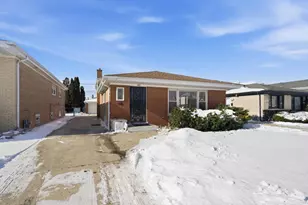 288 Calhoun Ave, Calumet City, IL 60409 - Photo 2