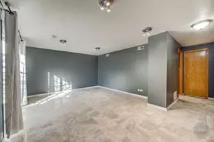 1601 Kingston Ln, Schaumburg, IL 60193 - Photo 24