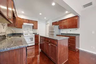 848 Newbury Ct, Schaumburg, IL 60173 - Photo 12