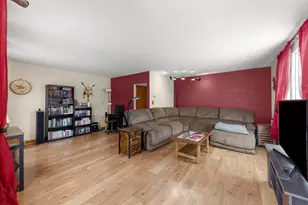 2145 Root St, Crest Hill, IL 60403 - Photo 4