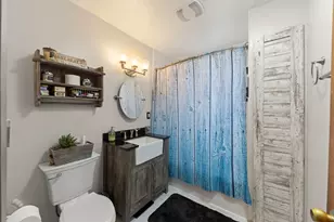 2145 Root St, Crest Hill, IL 60403 - Photo 14