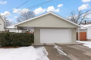 2145 Root St, Crest Hill, IL 60403 - Photo 24