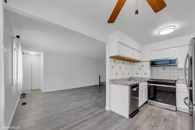 854 Cambridge Place #128C, Wheeling, IL 60090 - Photo 6