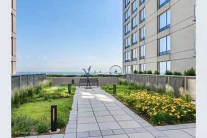 600 N Lake Shore Drive #1010, Chicago, IL 60611 - Photo 22