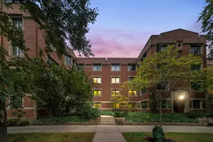 1157 E 56th St, Chicago, IL 60637 - Photo 14