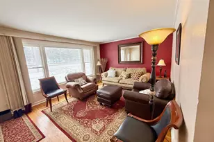 2909 Oakton St, Park Ridge, IL 60068 - Photo 4