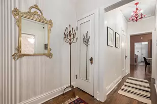 4451 N Beacon St, Chicago, IL 60640 - Photo 2