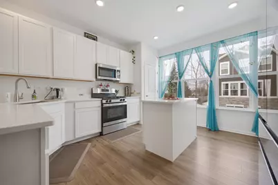 620 Wolverine Drive, Aurora, IL 60502 - Photo 6