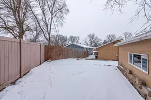 19451 W Hoag Ct, Mundelein, IL 60060 - Photo 24