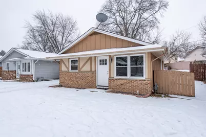 19451 W Hoag Court, Mundelein, IL 60060 - Photo 2