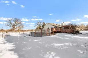 7467 McCurry Rd, Roscoe, IL 61073 - Photo 24