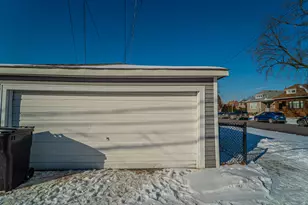 9801 S Exchange Ave, Chicago, IL 60617 - Photo 42