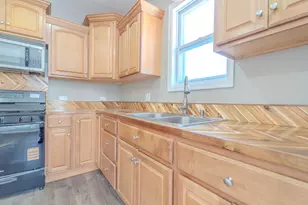 9801 S Exchange Ave, Chicago, IL 60617 - Photo 10