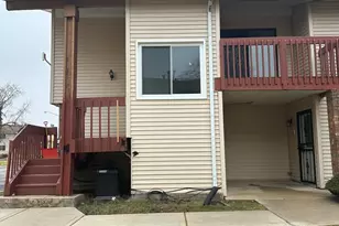 711 Driftwood Ct, University Park, IL 60484 - Photo 1