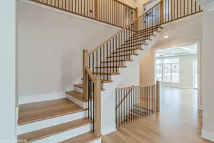 769 S Prospect Ave, Elmhurst, IL 60126 - Photo 10