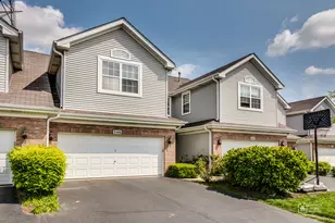 346 Lucille Ln, Schaumburg, IL 60193 - Photo 2