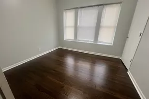 7147 S Woodlawn Ave, Chicago, IL 60619 - Photo 4