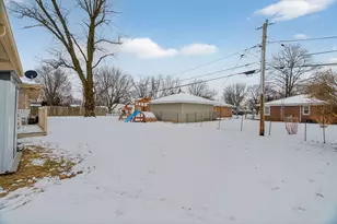 707 Westshire Dr, Joliet, IL 60435 - Photo 34