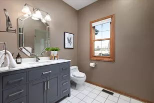 1517 Pine Lake Dr, Naperville, IL 60564 - Photo 26