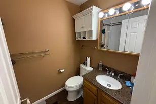 233 Harvest Ct, Vernon Hills, IL 60061 - Photo 16