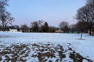 4704 Euclid Ave, Rolling Meadows, IL 60008 - Photo 22