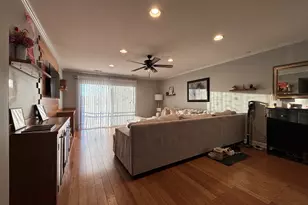 4704 Euclid Ave, Rolling Meadows, IL 60008 - Photo 4