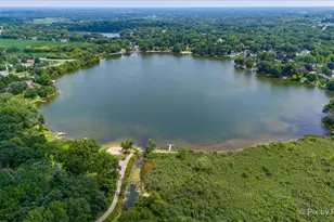 6418 Carrie Ct, Crystal Lake, IL 60014 - Photo 56