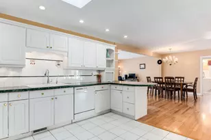 178 Brookhill Rd, Libertyville, IL 60048 - Photo 16