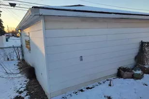 1382 Burnham Ave, Calumet City, IL 60409 - Photo 20