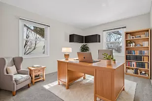 1161 Parker Ln, Buffalo Grove, IL 60089 - Photo 12