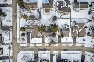 1161 Parker Ln, Buffalo Grove, IL 60089 - Photo 18